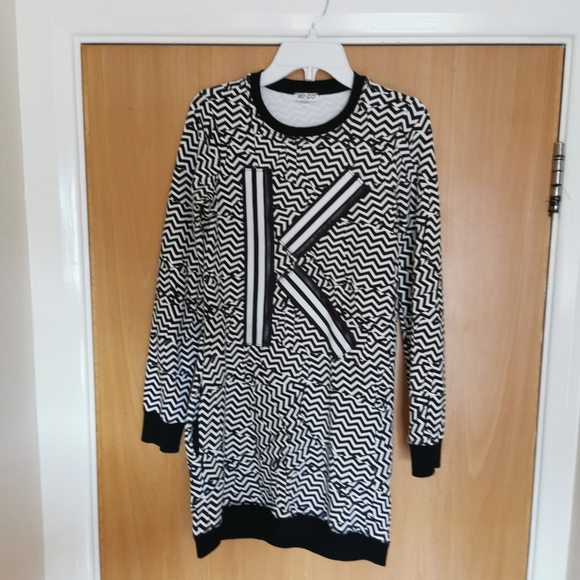Girls KENZO Dress Age 11 12 Years Black White Sweater Large K - Picture 3 of 7